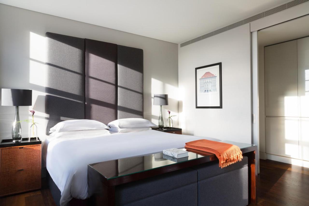 Two-Bedroom Park Suite