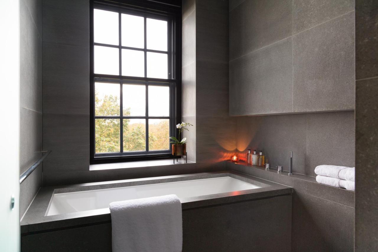 Serpentine Suite